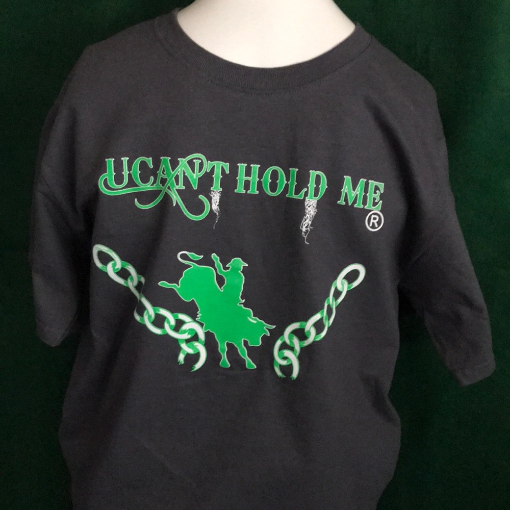 Bull ridding t shirt. The most powerful mark today